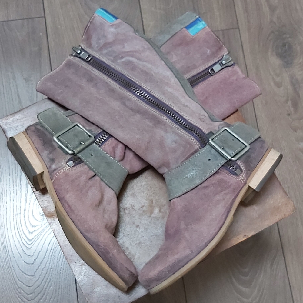 Fluevog Radio RTP boots - Picture 3 of 8